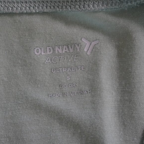 Old Navy Performance Long Tank - Picture 8 of 8